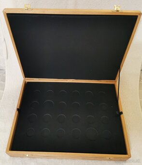 Predám drevenú kazetu na mince Československa 1947 – 1993 - 2