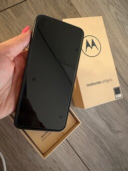 Motorola Edge 30 Neo - 2