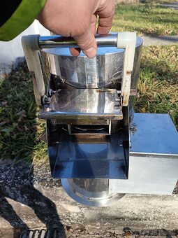 Škrabka na zemiaky po generálnom repase - 2