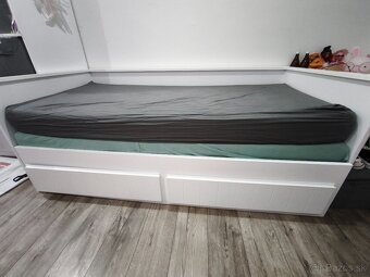 Rozťahovacia posteľ - 2