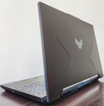 Predám Notebook ASUS TUF Gaming F15 FX506HF - 2