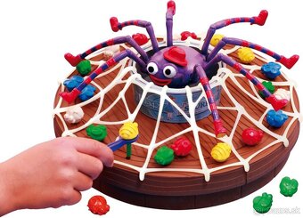 PANI PAVÚKOVÁ - spol. hra - 2