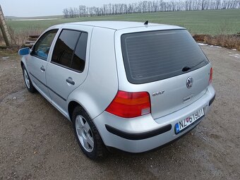 Golf 4 - 2