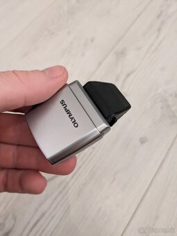 Olympus FL-LM1 blesk silver / strieborný - 2