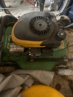 Kosačka,motor - 2