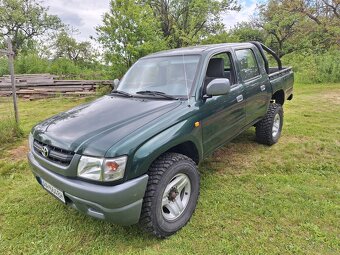 Toyota Hilux - 2