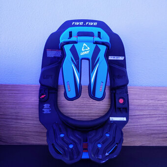 LEATT Neck Brace GPX 5.5 chránič krku L/XL - 2