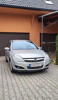 Opel astra h 1.9 88kw - 2