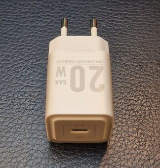 Nabíjačka 20W usb-C - 2