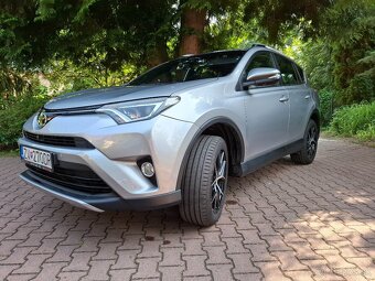 Toyota RAV4, 2.0 benzin, 4x4 AWD. 7st automat - 2
