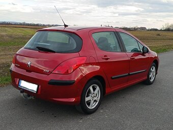 Peugeot 308, 1.4 benzín, r. 2009, ALU, klíma, ťažné... - 2