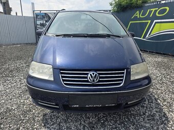 Volkswagen Sharan 1.9 TDI Highline 4-Motion - 2