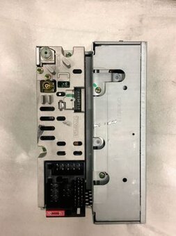 Rádio Audi A4/S4 B7 8E 8H - 2