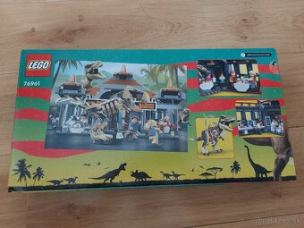 LEGO 76961 Stredisko pre návštevníkov: útok T-rexa a raptora - 2