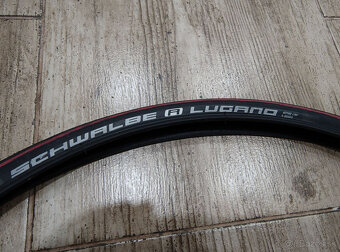 Plast Schwalbe LUGANO 700x25C K-Guard - 2
