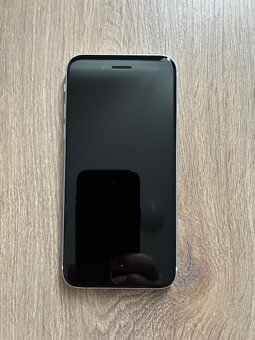 iPhone SE 2020 - 2