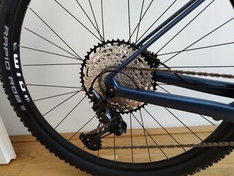 Kross Level 11 Hardtail Full Carbon 29 Vel M 10,7kg - 2
