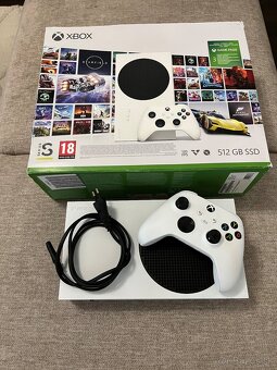 Predám Xbox Series S 512GB - 2