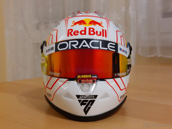 Max Verstappen 2023 Red Bull VC Japonsko F1 prilba 1:2 - 2