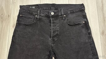 Pánske,kvalitné džínsy slim - G STAR RAW - veľkosť 34/32 - 2
