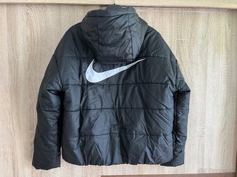 Zimna bunda NIKE - 2