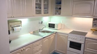 Rodinny dom centrum Čadce - 2