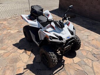 Polaris Outlaw 70 EFI – ako nová, garážovaná, v teréne nejaz - 2