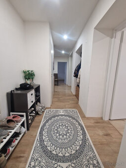 3i byt na predaj, staré sídlisko Prievidza - 2