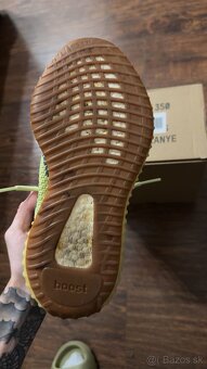 Yeezy 350 V2 Semi Frozen Yellow - 2