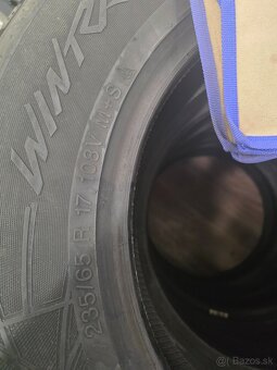 235/65×17 zimne nove Vredestein - 2
