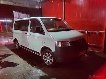 Predam vw transporter t5 9miestne - 2