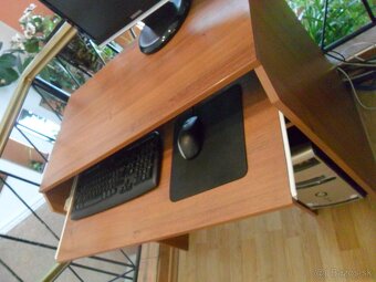 Písací stôl orech - 2