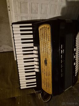 Predam akordeon Delicia - 2