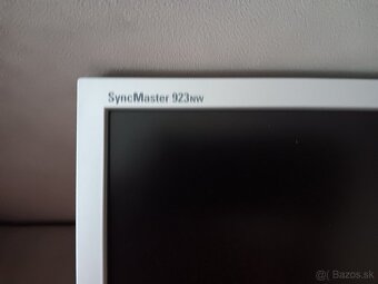 Predám monitor k PC - 2