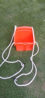 Detská plastová hojdacka - 2