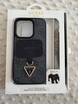 Obal na iPhone 15 Pro - 2