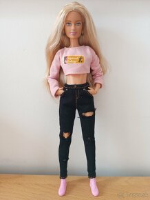 Bábika Barbie Made to move - 2