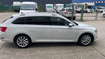 Skoda Superb combi automat - 2