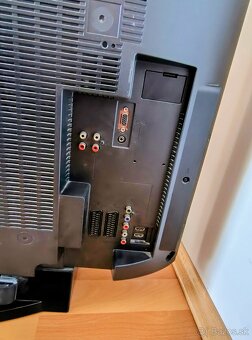 SONY KDL-32P3000 - 2