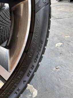225/40 R18 KIA - 2
