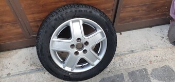 🛞 Sada pneumatík FIRESTONE 215/55 R16 – zachovalé - 2