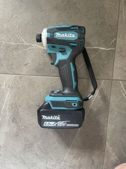 Nový rázový šroubovák Makita DTD172 + baterie 6,0Ah - 2