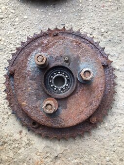 NSU 351, 501 OS/OSL rozeta s brzdovým bubnom - 2