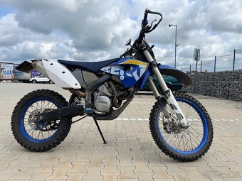 Husaberg 390 FE ročník 2009 - 2