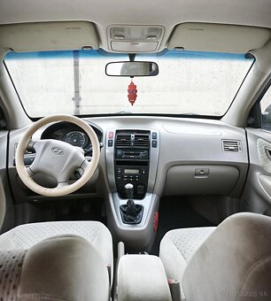 Hyundai Tucson - 2