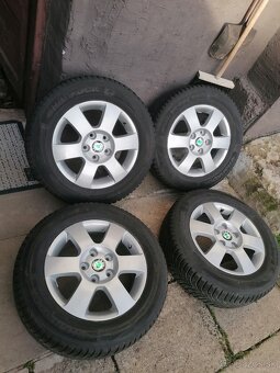 Akú kolesá 5x112 r15 - 2