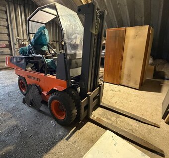 DESTA vysokozdvižný vozik - 2