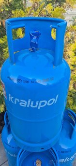 Predám 11kg. originál propánovú plnú fľašu zapečatená. - 2