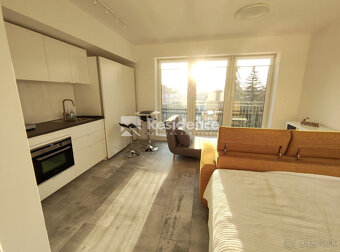 Na prenájom 1-izbový byt blízko centra, Liptovský Mikuláš - 2