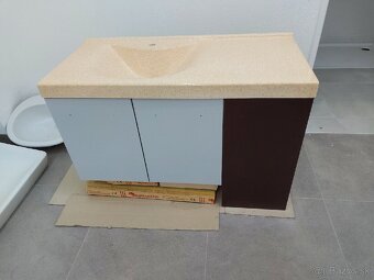 Nepoužité Umývadlo šírka 108 cm - 2